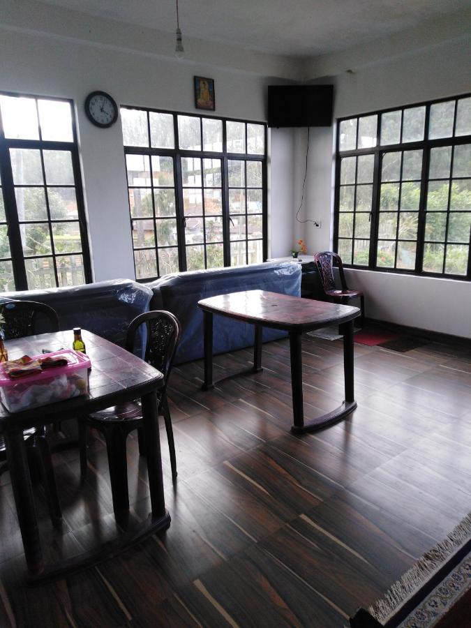 Akiko Rest Hotel Nuwara Eliya Ngoại thất bức ảnh